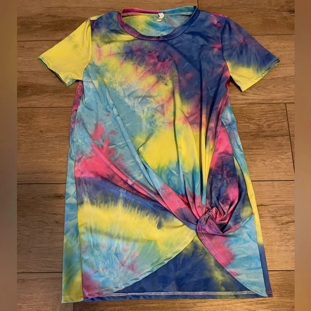 Gtog kids tie dye knot tie top multicolor size large buttery soft hippie Y2k